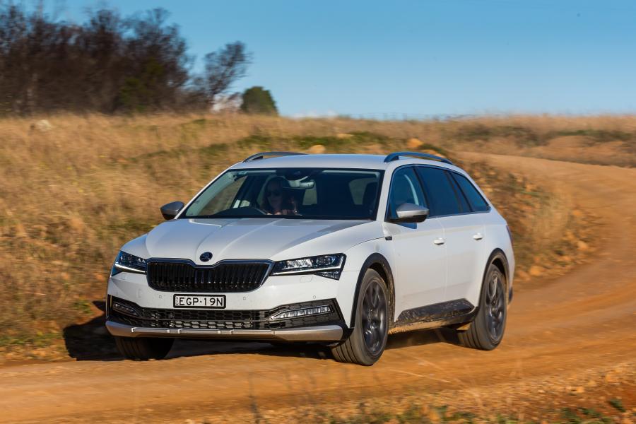  Skoda Superb Scout (3V) 2020 года  (AU) (фото 9 из 35)